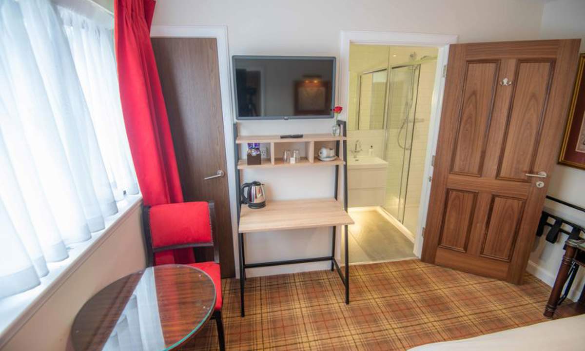 Rooms 26 (1)